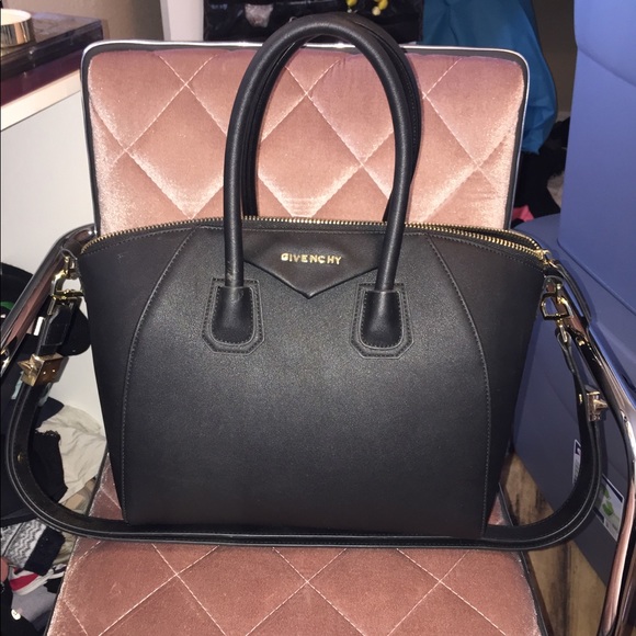 Handbags - Black Purse
